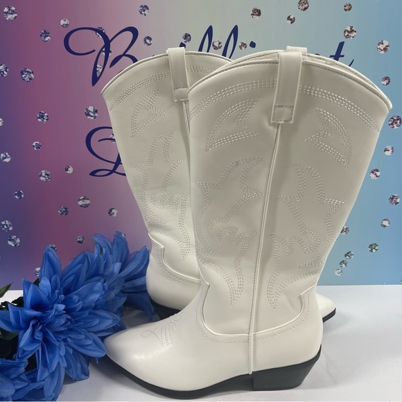 🤠WINTER WHITE WESTERN BOOTS - Picture 5 of 10